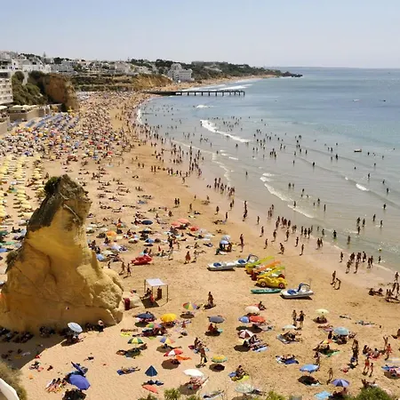 Apartment 1 Bedroom 5 Min Falesia Beach And Close To Center - E Albufeira